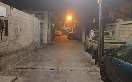 بتوجيهات مدير عام خورمكسر… استمرار أعمال صيانة كشافات الإنارة وتركيب كشافات LED في عدد من الأحياء