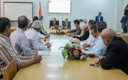 عضو مجلس القيادة الرئاسي محمود الصبيحي يشيد بالإنجازات العلمية والفكرية التي حققتها جامعة عدن