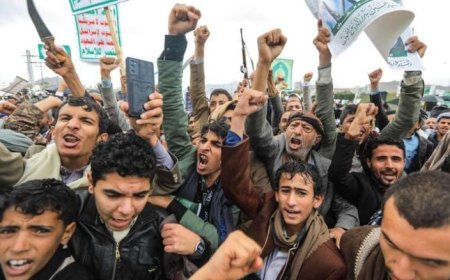 مظاهرات في صنعاء وتحركات  منصات الصواريخ يعود إلى الواجهة