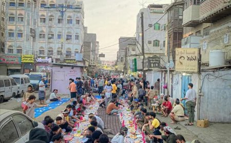 إفطار جماعي يجمع أبناء حارة الهاشمي وسط أجواء من الألفة والمحبة