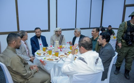 وزارة التعليم العالي تشارك في إفطار رمضاني بدعوة من محافظ محافظة عدن