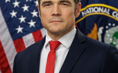 بسبب الحرب .. مسؤول امريكي رفيع المستوى يستقيل و يكشف سبب الحرب