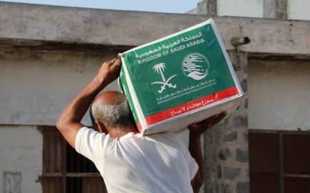 لحج.. مركز الملك سلمان للإغاثة يواصل توزيع  السلل الغذائية ضمن مشروع التدخلات الغذائية الطارئة 