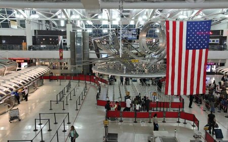 فوضي عارمة تسود المطارات الأميركية .. مالسبب ؟