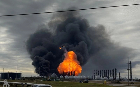 انفجار مصفاة في ولاية تكساس الأمريكية.. ما اسبابه؟