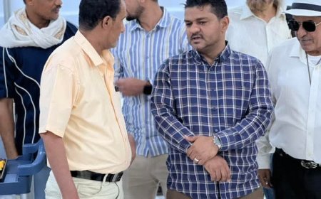 مدير عام الشيخ عثمان يزور مستشفى الأمراض النفسية والعصبية ويشيد بمستوى الخدمات والرعاية المقدمة 