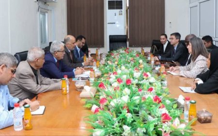 وزير المالية يبحث مع نائب رئيس البنك الدولي دعم واستقرار الاقتصاد الوطني