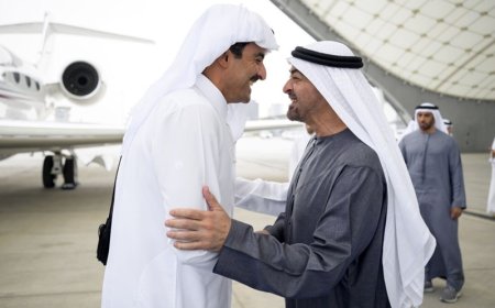 بعد السعودية .. بن تميم يصل إلى الامارات .