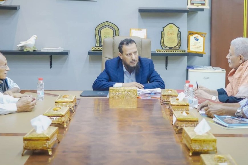 محافظ العاصمة عدن يبحث مع نقابة المهندسين سُبل تعزيز التعاون المشترك وتنسيق الجهود