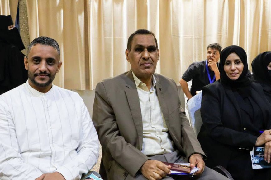 بالشراكة مع المجلس الثقافي البريطاني&hellip; عميد كلية اللغات بجامعة عدن يشارك في فعالية حول اتخاذ القرار الجماعي