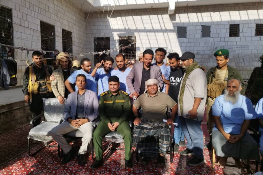 بدعم فاعلي خير .. الإفراج عن 10 سجناء معسرين في إصلاحية زنجبار بأبين بمساهمات تجاوزت 59 مليون ريال