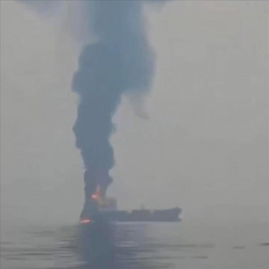 عاجل آخر تطورات الحرب الإقليمية في يومها الثاني.. تصعيد خطير في الخليج: باستهداف ناقلة النفط «سكايلايت» في مضيق هرمز