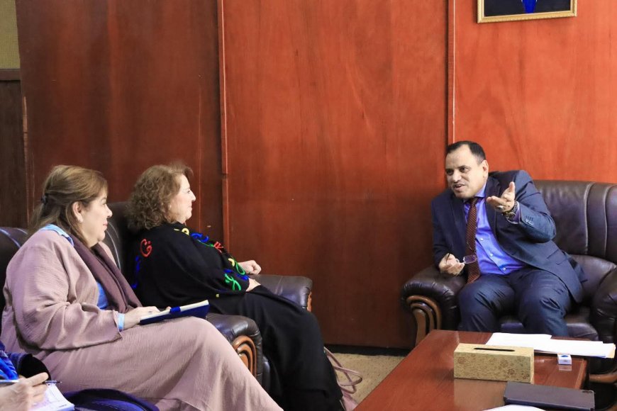 الوزير السقطري يبحث مع البرنامج الإنمائي مستوى تنفيذ التدخلات الزراعية والسمكية في بلادنا 