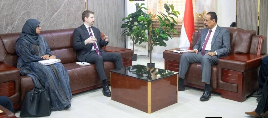 وزير الأشغال يبحث مع مكتب المبعوث الأممي دعم مشاريع الطرق والبنية التحتية في المحافظات المحررة