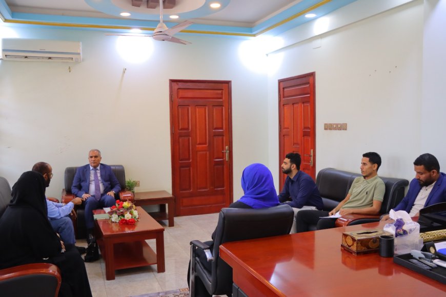 وزير التربية والتعليم (العبادي) يلتقي بجمعية التكافل الإنساني ويشيد بتدخلاتهم  في التغذية المدرسية