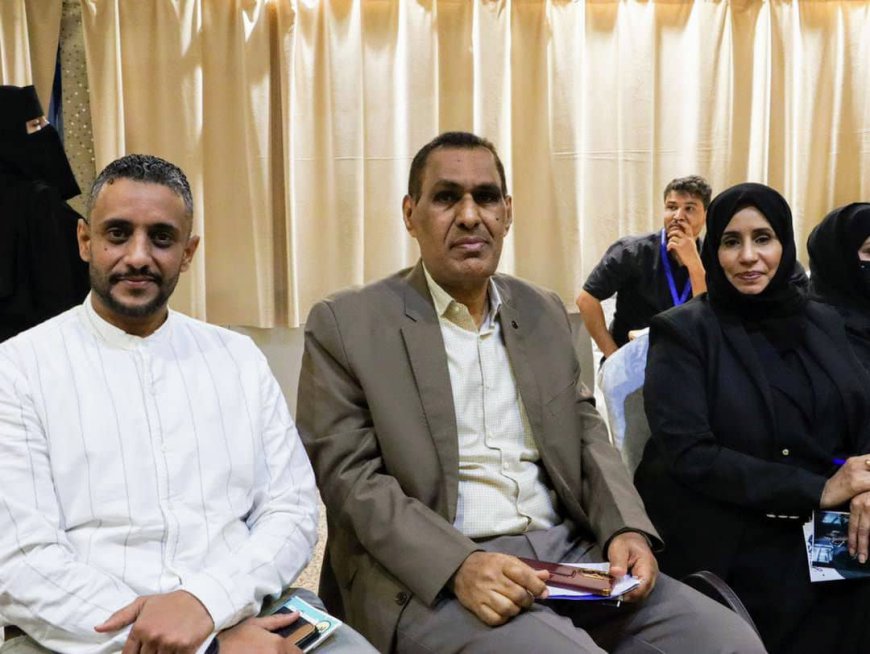 بالشراكة مع المجلس الثقافي البريطاني… عميد كلية اللغات بجامعة عدن يشارك في فعالية حول اتخاذ القرار الجماعي