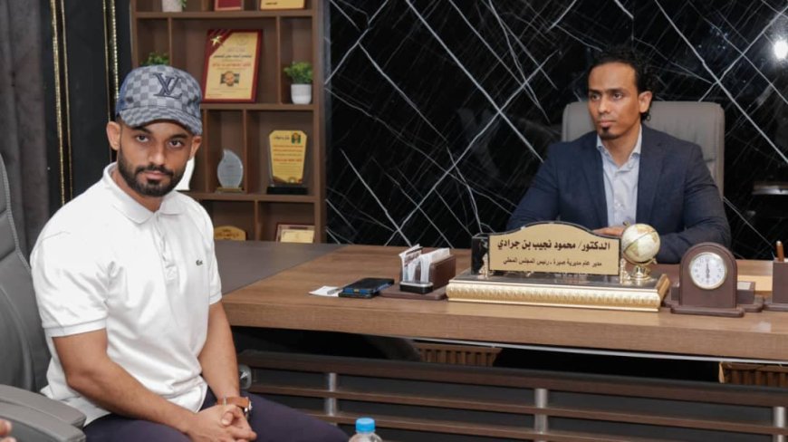 مصدر مطلع: تحويل مرتبات لاعبي التلال لدعم حشود الانتقالي في ساحة العروض بعدن