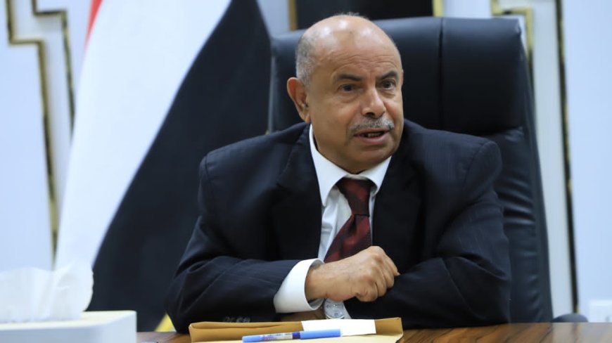 عضو مجلس القيادة محافظ حضرموت يزف بشرى صرف مكرمة لأسر شهداء الحراك الجنوبي بحضرموت