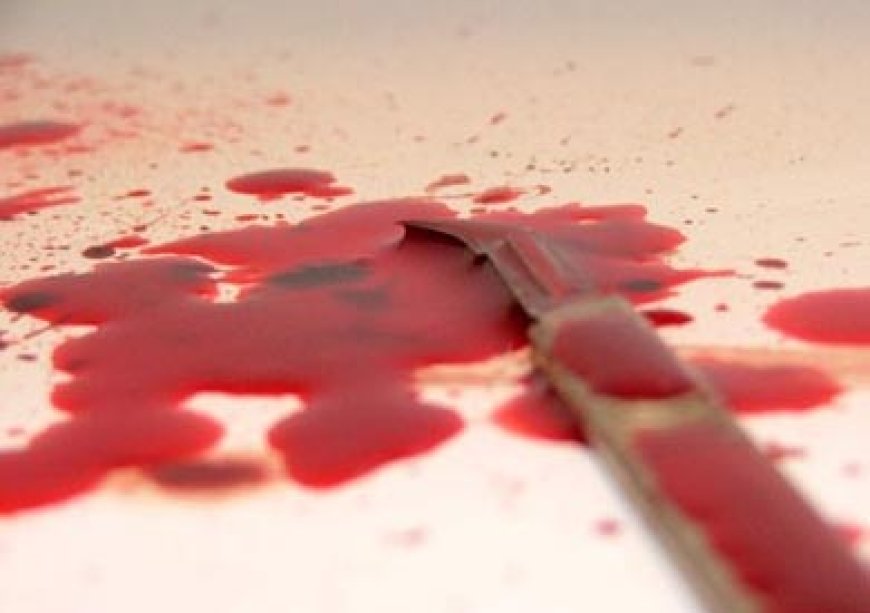 السبب صادم!!.. كشف تفاصيل طعن إمام مسجد أحد المصلين بـ(آلة حادة) في الحديدة (صورة)