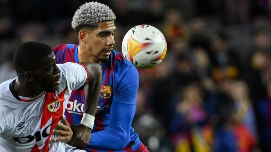 برشلونة يتصدر الترتيب بعد مباراة اليوم .. فيديو