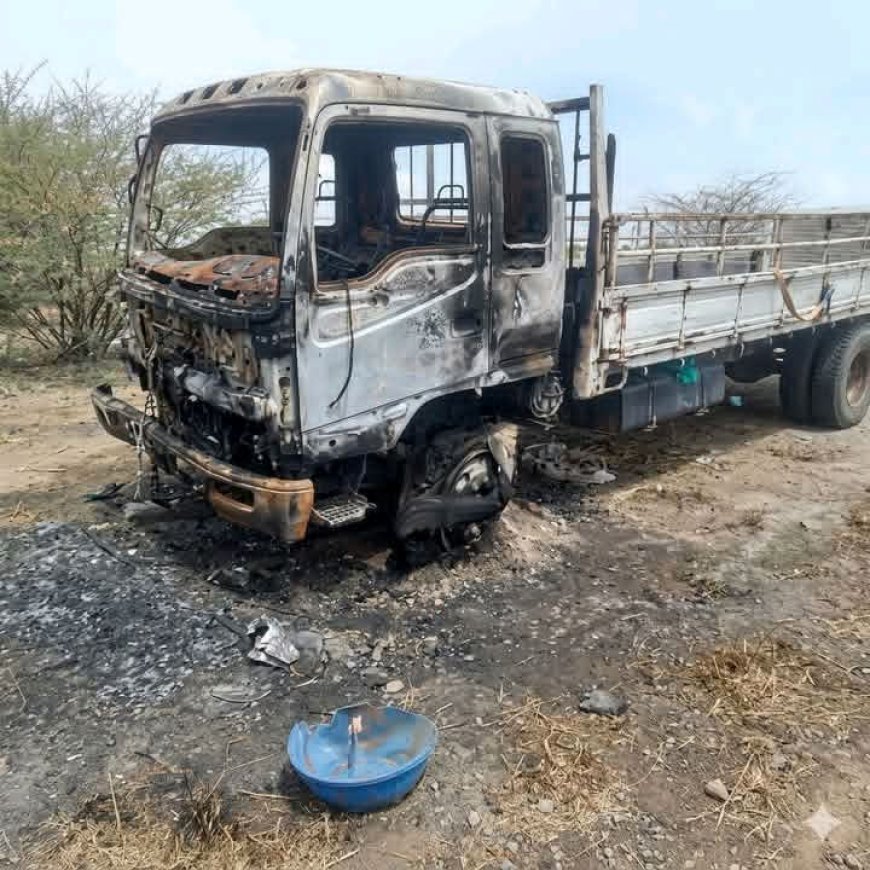  مجهولون يحرقون شاحنة مواطن في المخا