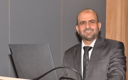 الدكتور نبيل بن عيفان لصحيفة الشرق الأوسط: الموانئ اليمنية تمتلك مقومات كبيرة لتكون في طليعة الموانئ الناجحة في المنطقة وتجربة السعودية في قطاع الموانئ التجارية ملهمة لغيرها 