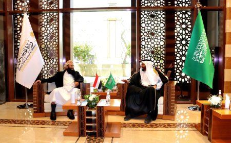 وزير الأوقاف يبحث مع نظيره السعودي ترتيبات حج 1447هـ ورفع جاهزية الخدمات