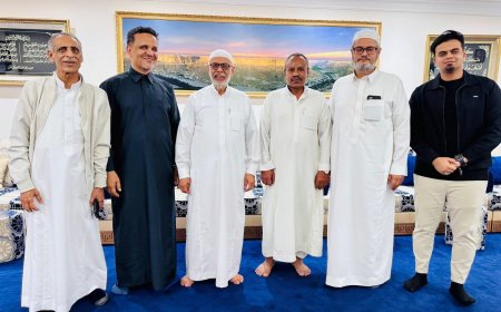 وفد من جامعة سيئون يزور رئيس مجلس أمناء الجامعة ورئيس مجلس مؤسسي مؤسسة حضرموت تنمية بشرية الشيخ المهندس عبدالله أحمد بقشان