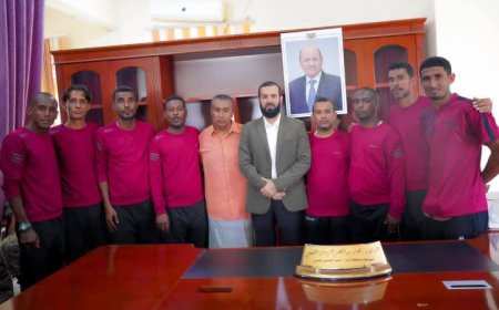 محافظ أبين يلتقي بحكام المحافظة ويكرمهم عقب اجتيازهم الدورة التنشيطية "تجمع عدن"