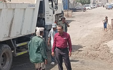 حملة النظافة في حي الماس و حي ملقاط بالممدارة تشمل رفع المخلفات وقشط الأتربة