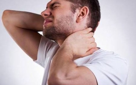 ألم الرقبة و علاقته بالصداع .. ماهي الاسباب والاعراض و العلاج ؟