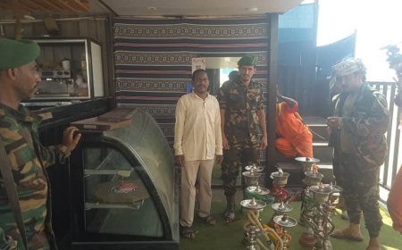 بتوجيهات المحافظ عبدالرحمن شيخ.. حملة ميدانية لإزالة العشوائيات وضبط المخالفات بكورنيشات خورمكسر