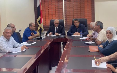 الوزيران الشرجبي ودماج يبحثان مع البنك الدولي مشروع ترميم صهاريج عدن