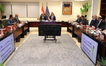 وزير الإتصالات باصرة يبحث مع نظيره المصري الشراكة الاستراتيجية وتبادل الخبرات في قطاع الاتصالات