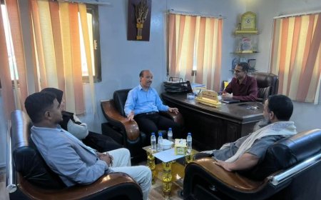 العمودي يطلع على أنشطة مؤسسة الصندوق الخيري للطلاب المتفوقين ويشيد بدورها في دعم التعليم وتأهيل الطلاب