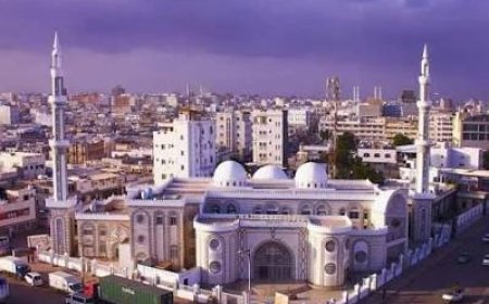 بقيادة "العُمري" وأوامر النيابة.. إغلاق 6 ملاحم مخالفة في مديرية المنصورة بالعاصمة عدن.. تفاصيل