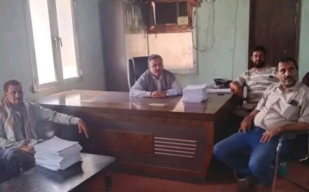 مدير عام ردفان يعلن إطلاق مشاريع خدمية جديدة في عدد من المناطق