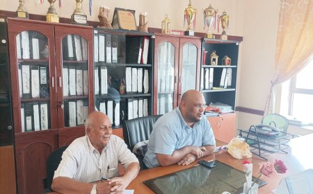 إجتماع للفريق الاستشاري لمدير إدارة التربية والتعليم م/صيرة،