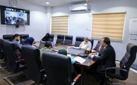 وزير الكهرباء يبحث مستجدات قطاع الكهرباء في عدن والمحافظات المحررة مع البنك الدولي