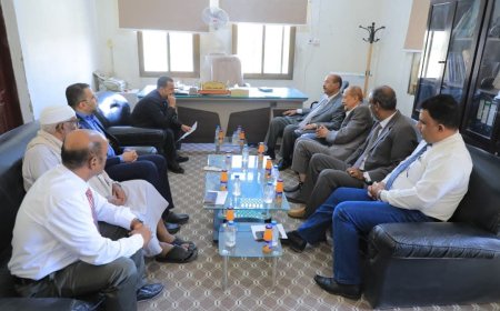 وكيل محافظة حضرموت يتفقد سير العمل بمحكمة استئناف سيئون