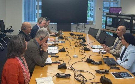 الوزير الشرجبي يبحث مع المدير العالمي لقطاع المياه بالبنك الدولي استراتيجية الأمن المائي 