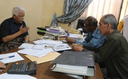 كهرباء أبين.. 6 عقود من الخدمة تحت وطأة الأزمات وخطة إنقاذ يقودها محمود مكيش