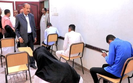 الوكيل باربّاع يتفقد سير اختبارك معهد أمين ناشر للعلوم الصحية بسيئون