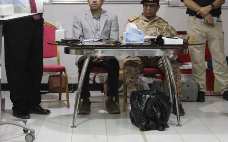 دائرة الخدمات الطبية تُدشن دورة القواعد الأساسية للرعاية السريرية الطارئة بالعاصمة عدن