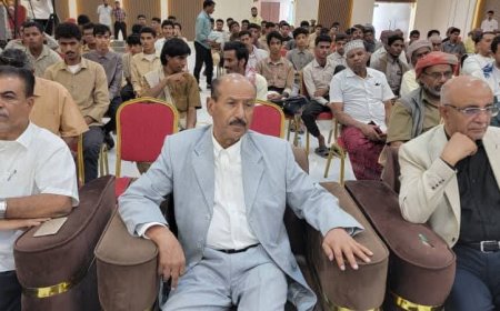 وكيل حضرموت يؤكد أهمية المشاريع المهنية المستدامة في تمكين الشباب