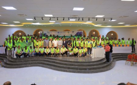 سيئون.. البادية تحتفي بتخريج بـ140 شابًا متخصصًا في الطاقة الشمسية