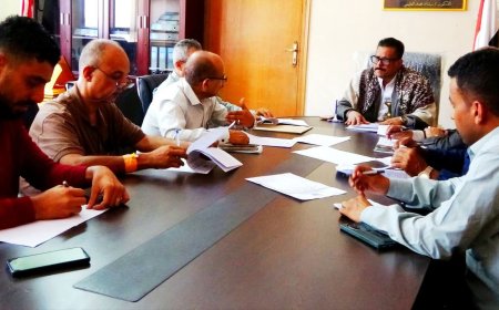 اجتماع بتعز يقر تشكيل لجنة ميدانية لمراقبة الأسعار وضبط المخالفين 