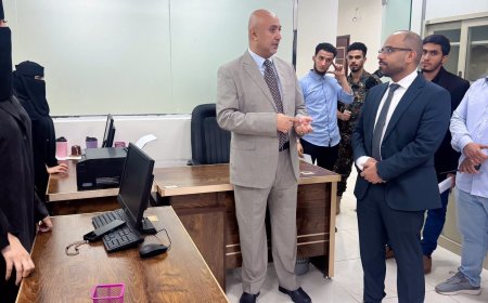 وزير الاتصالات يطلع على مستوى أداء المؤسسة العامة للاتصالات السلكية واللاسلكية بعدن