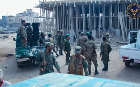 وحدة حماية الاراضي تنفذ حملة واسعة لإيقاف البناء العشوائي بعدن عقب تكليف قيادة جديدة لها