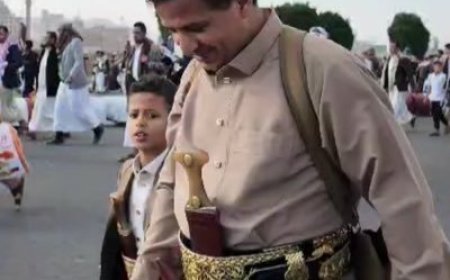 عضو المكتب السياسي لمليشيات الحوثي يصرح: نرفض تصنيف الإصلاح إرهابيًا